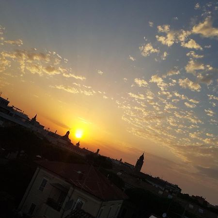 B&B Rooftop51 Rimini Exterior photo